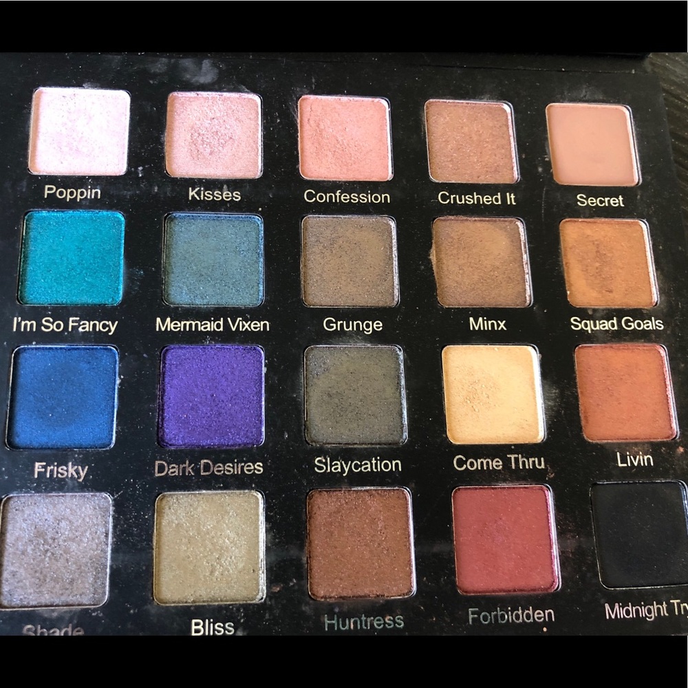 Violet Voss Drenched Metals Palette